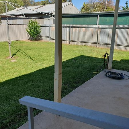 Balranald Motor Inn ภายนอก รูปภาพ