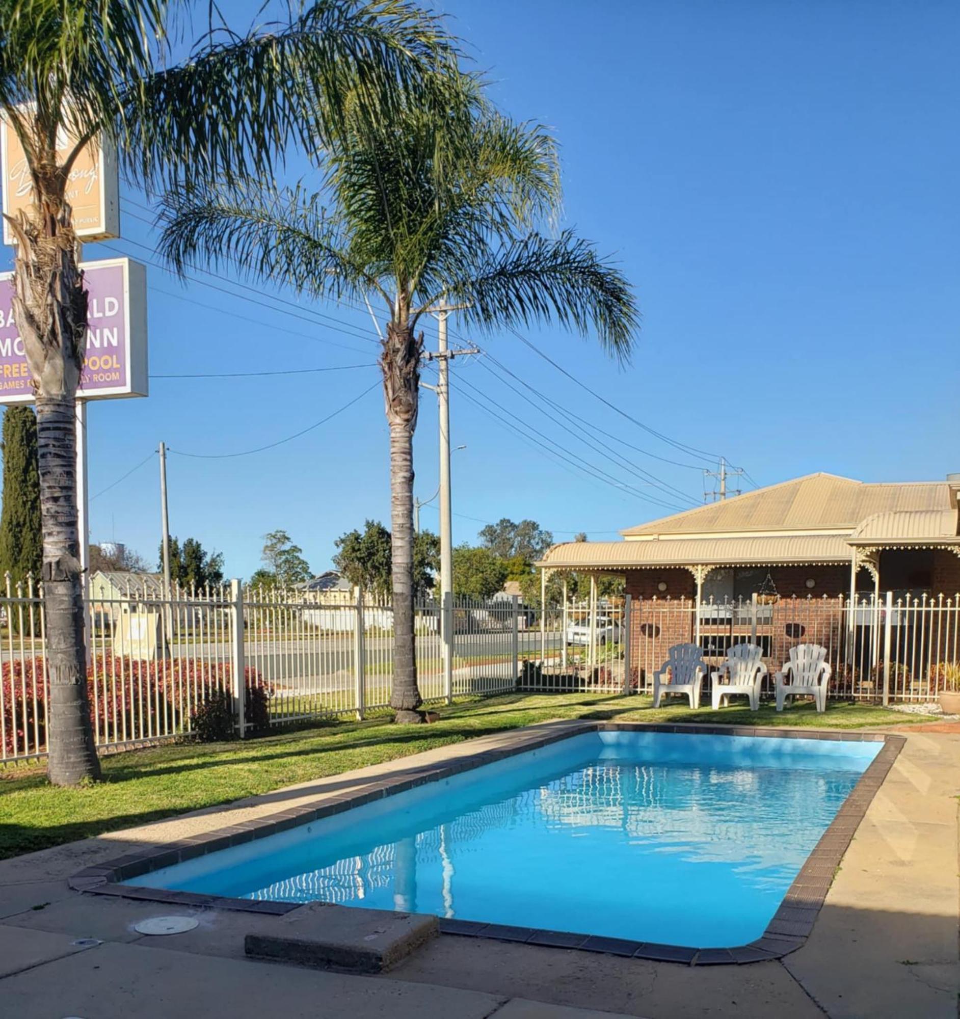 Balranald Motor Inn ภายนอก รูปภาพ