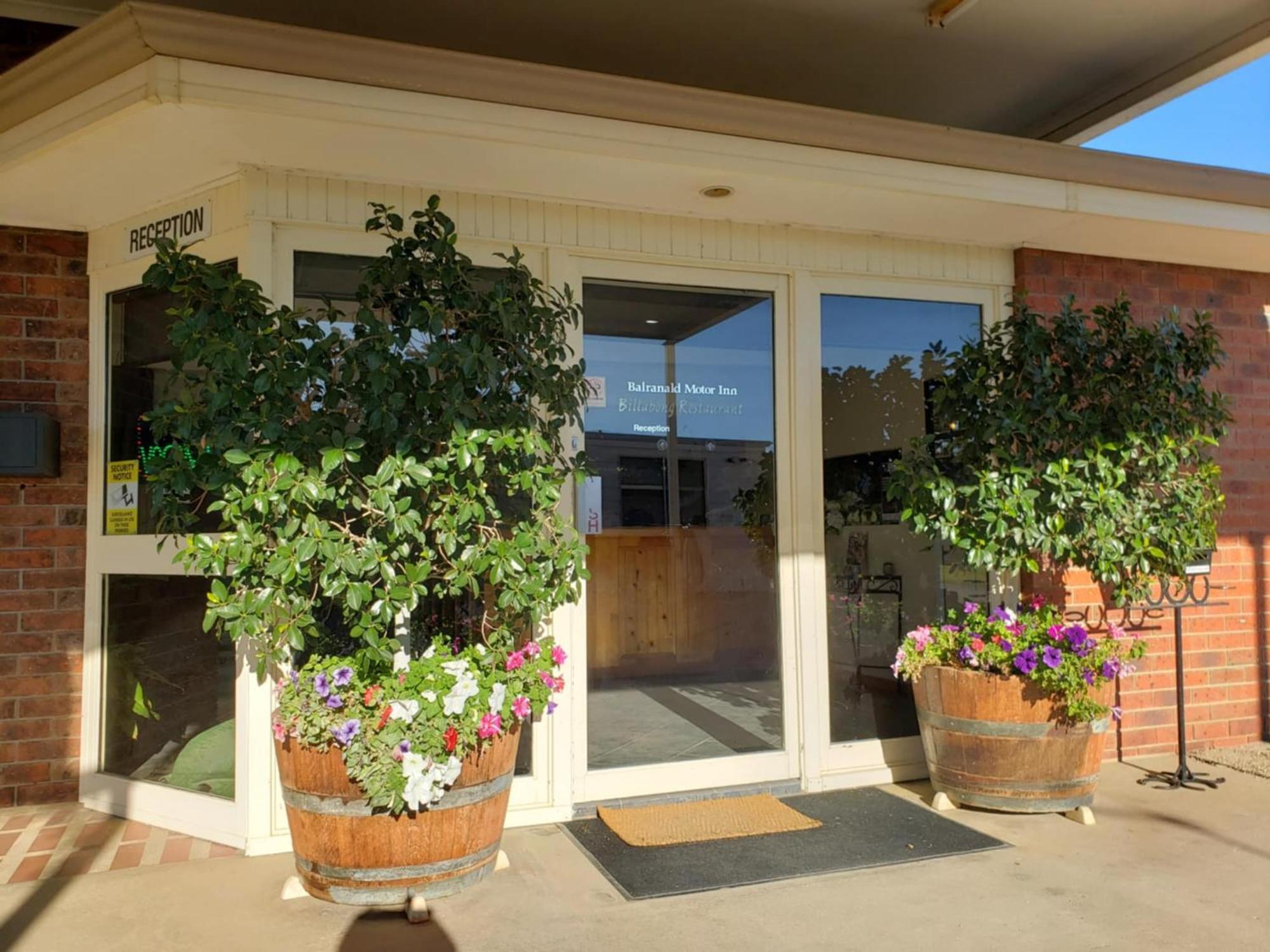 Balranald Motor Inn ภายนอก รูปภาพ